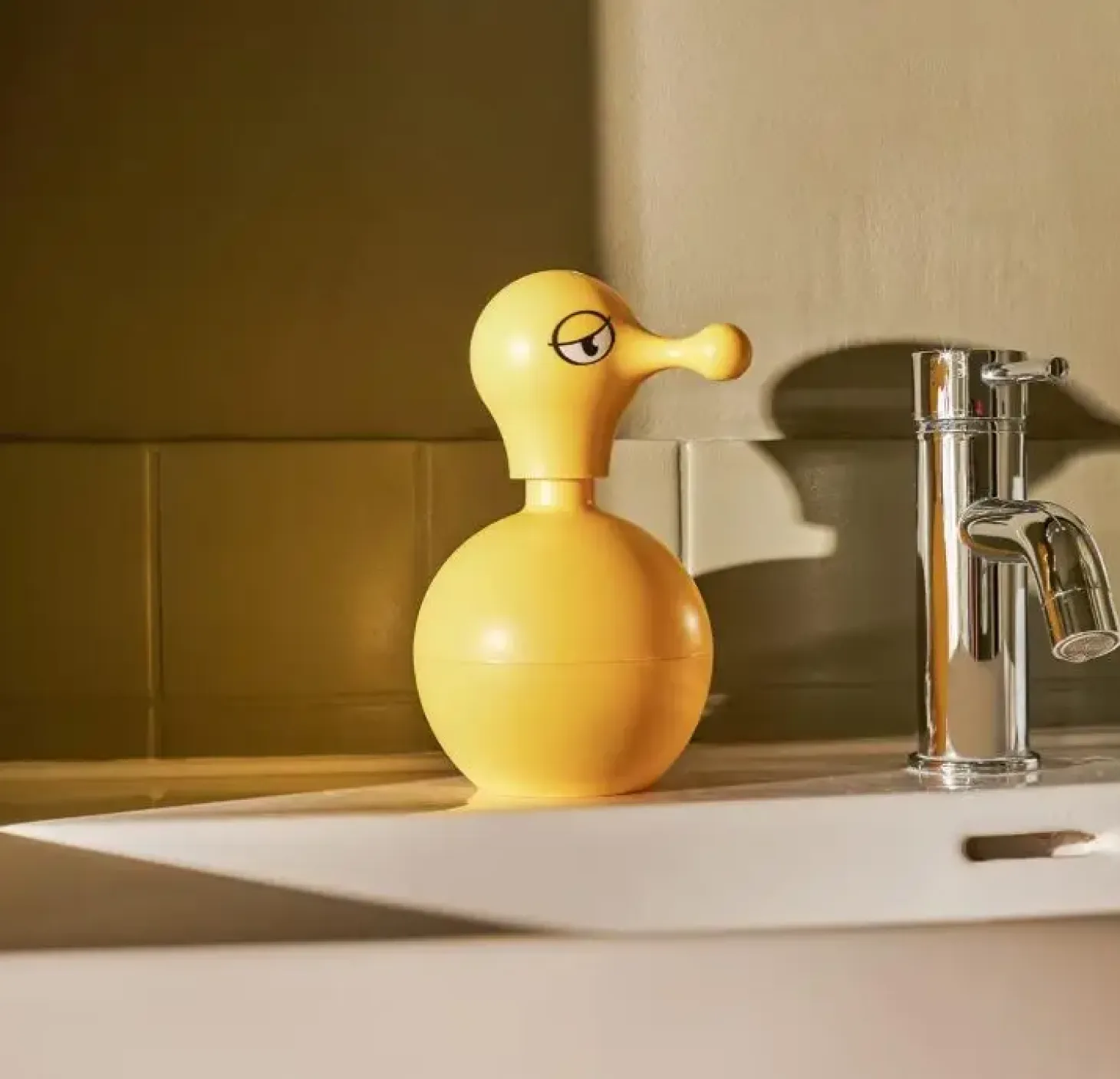 Alessi - Mr. Cold Sæbedispenser - Gul dispenser - Sjov figur