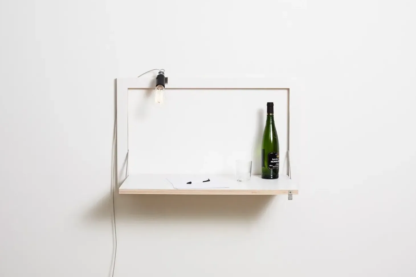 Ambivalenz Fläpps - Vægskrivebord - Secretary - Sort - 100x60 cm