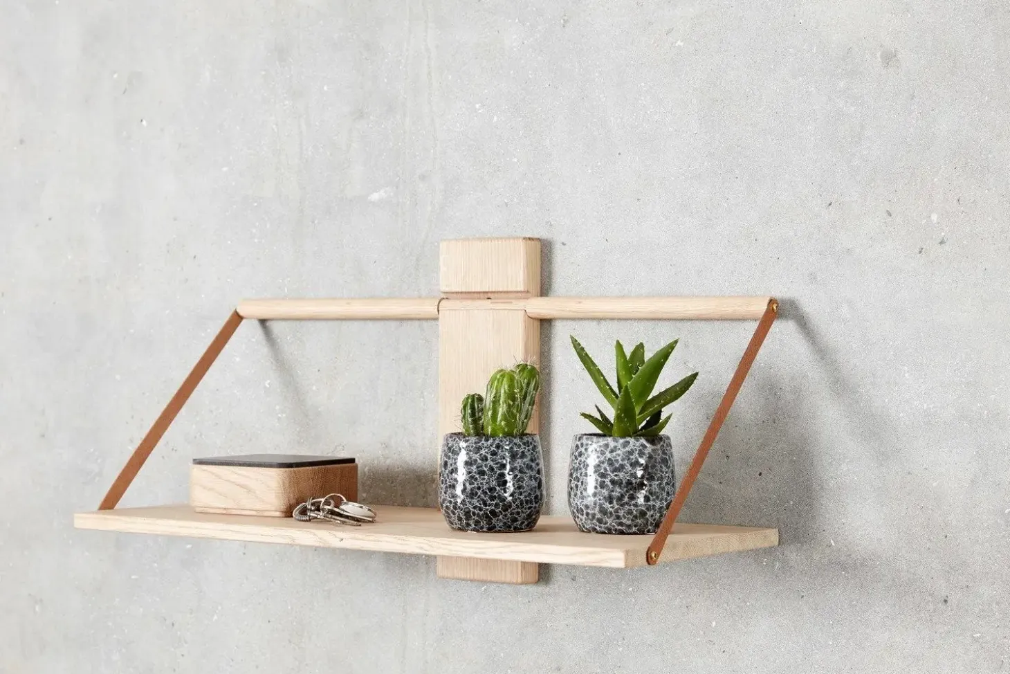 Andersen Furniture - Hylde - Shelf Wood Wall - EG - 60x25xH32 cm