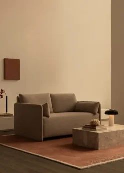 Audo Copenhagen - Plinth Low, Kunis Breccia - Marmor sofabord eller skulptur