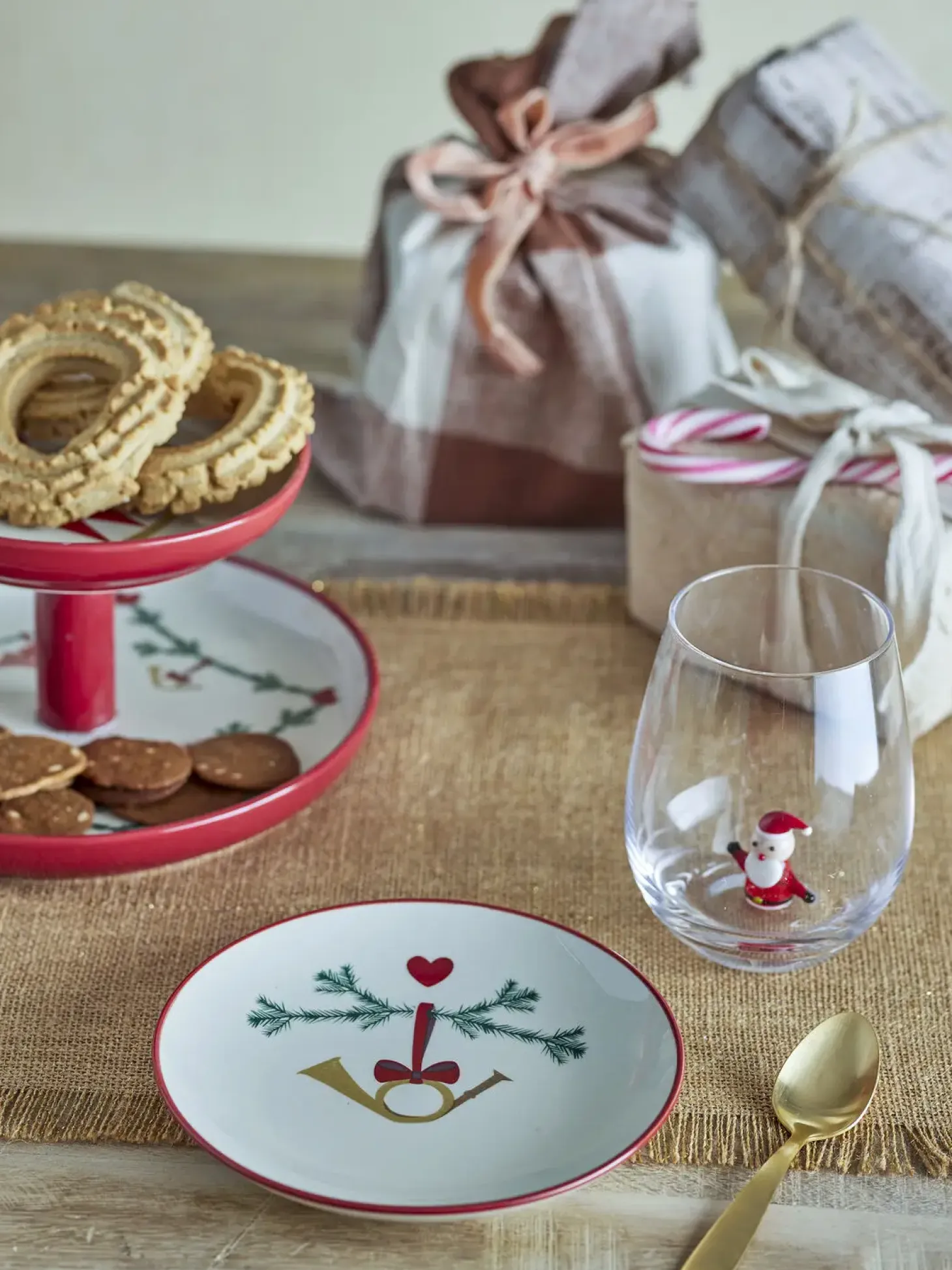 Bloomingville - Yule Juletallerken, Natur, Stentøj - 2 styk - Ø 16 cm