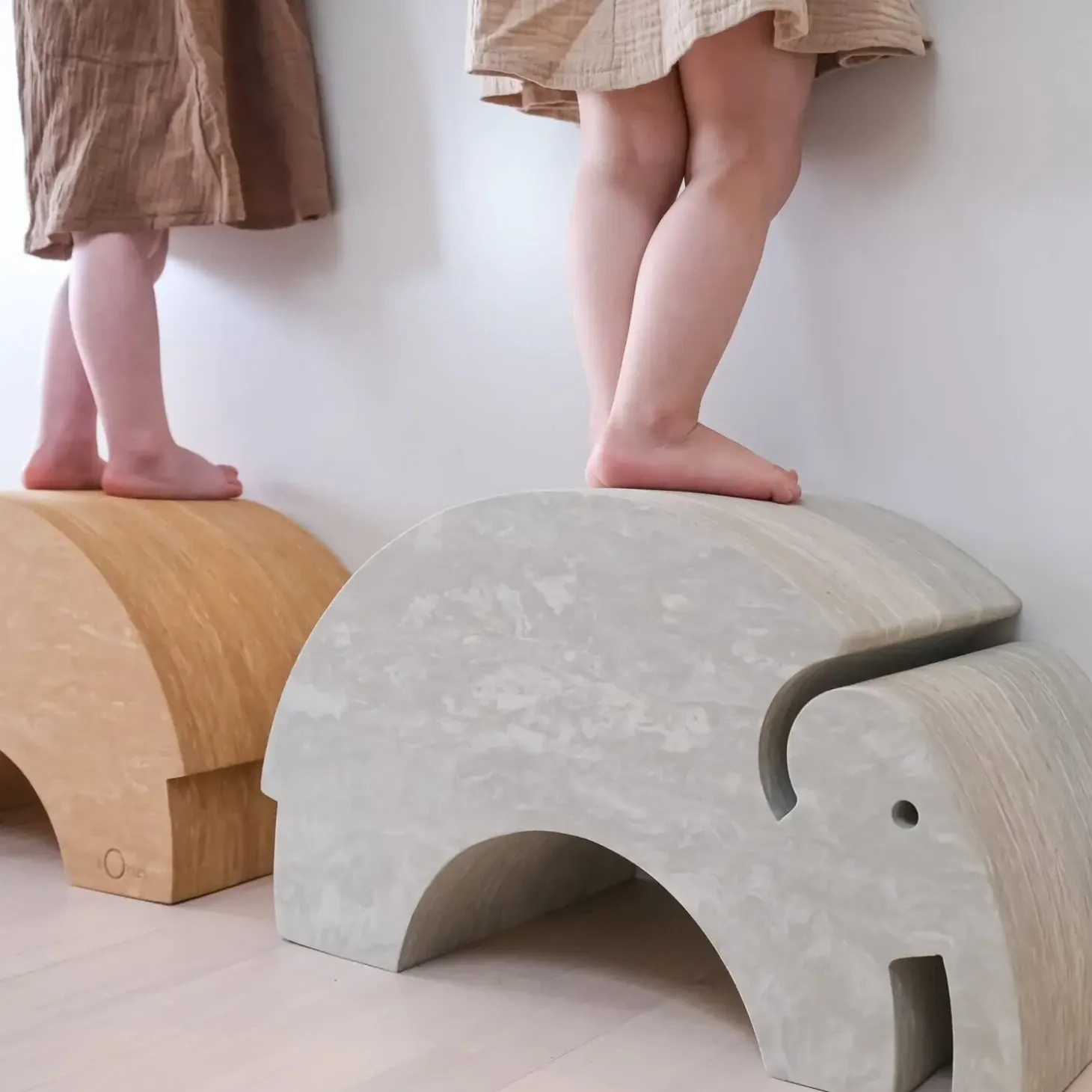 Bobles - Elefant L Smoke
