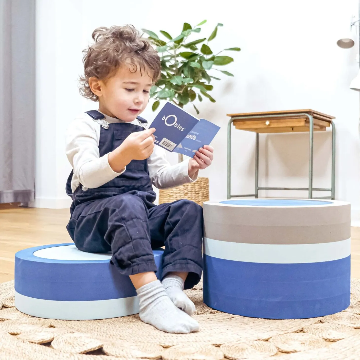 Bobles - Tube Blue