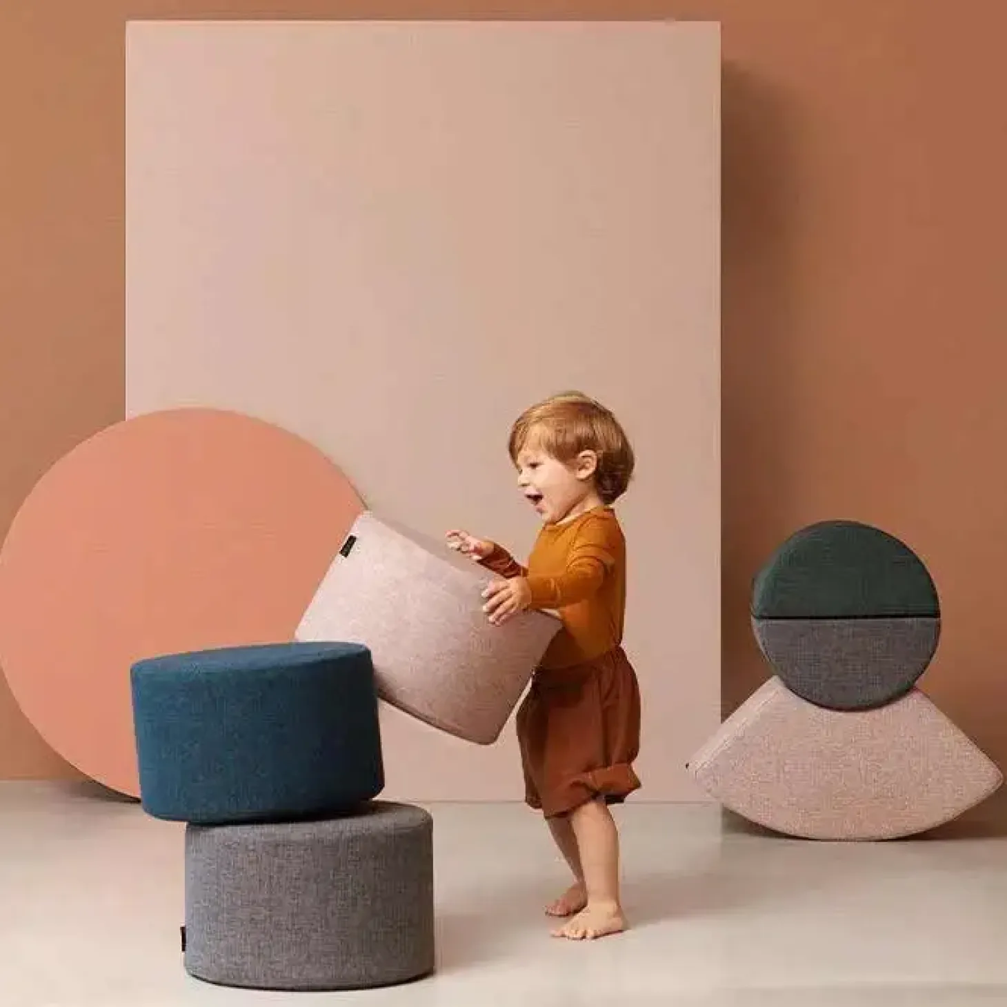 By KlipKlap - Build & Bounce - KK Circle - Blue Grey