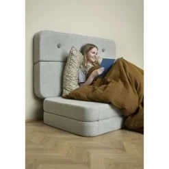 By KlipKlap - KK 3 Fold sofa XL 140 cm - Beige med sandfarvet knapper