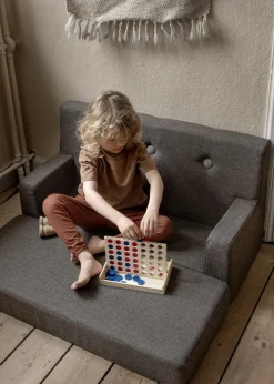 By KlipKlap børnesofa - KK Kids Sofa - Brun med sand knap