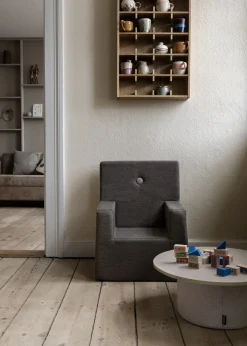 By KlipKlap børnestol XL - Brun m. sand knap - KK Kids chair