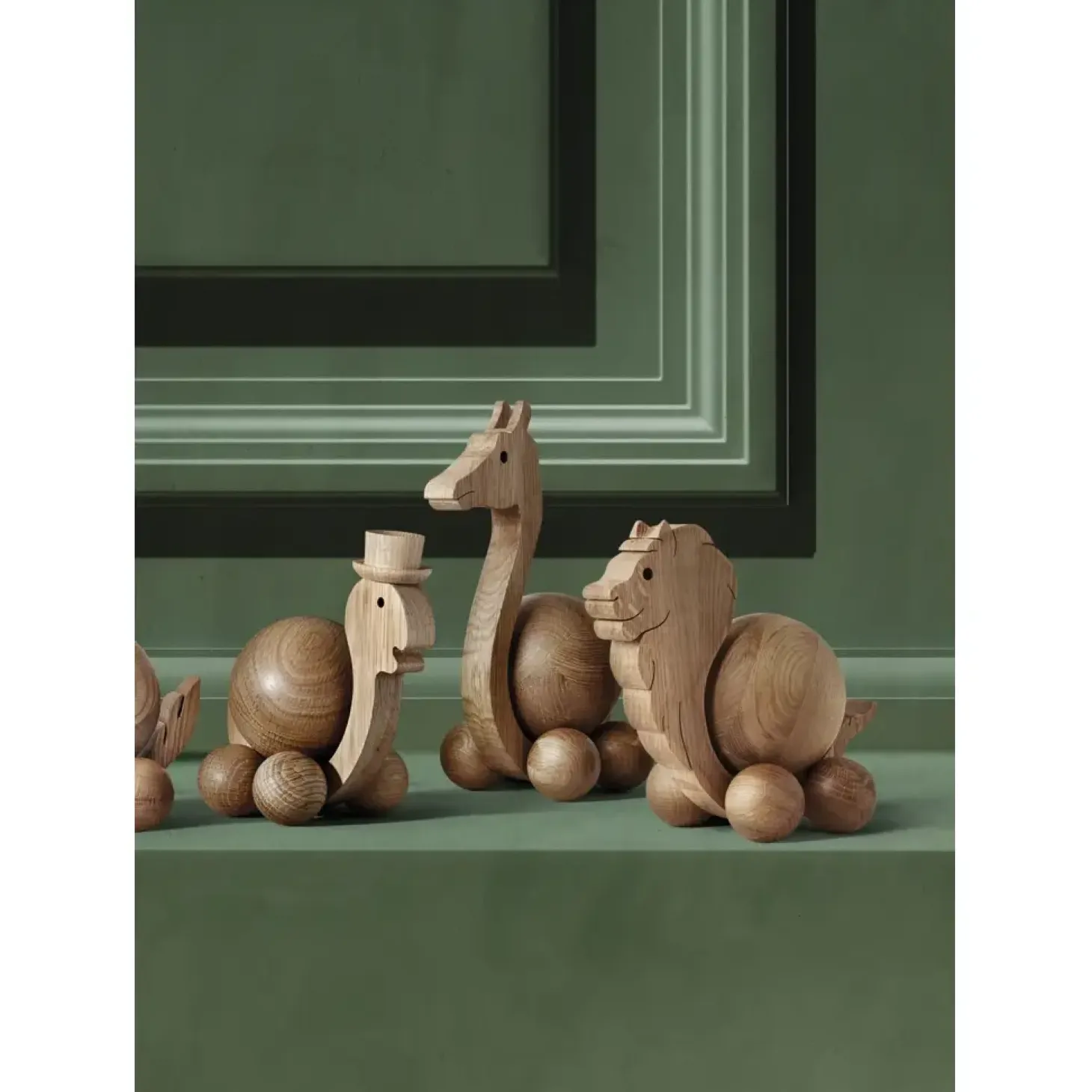 ChiCura - Træfigur - Spinning Swan - Medium
