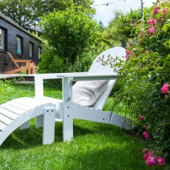 Cinas - Adirondack fodskammel i hvid mahogni