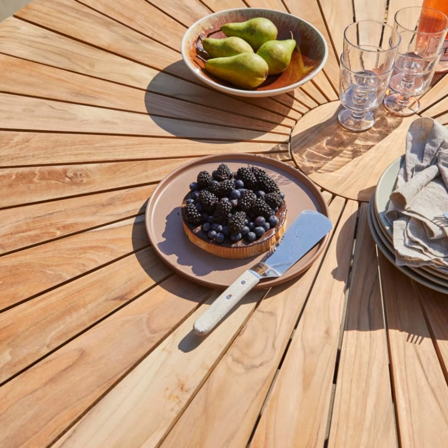 Cinas - Havebord - Ellen bord Ø110cm antracit/teak