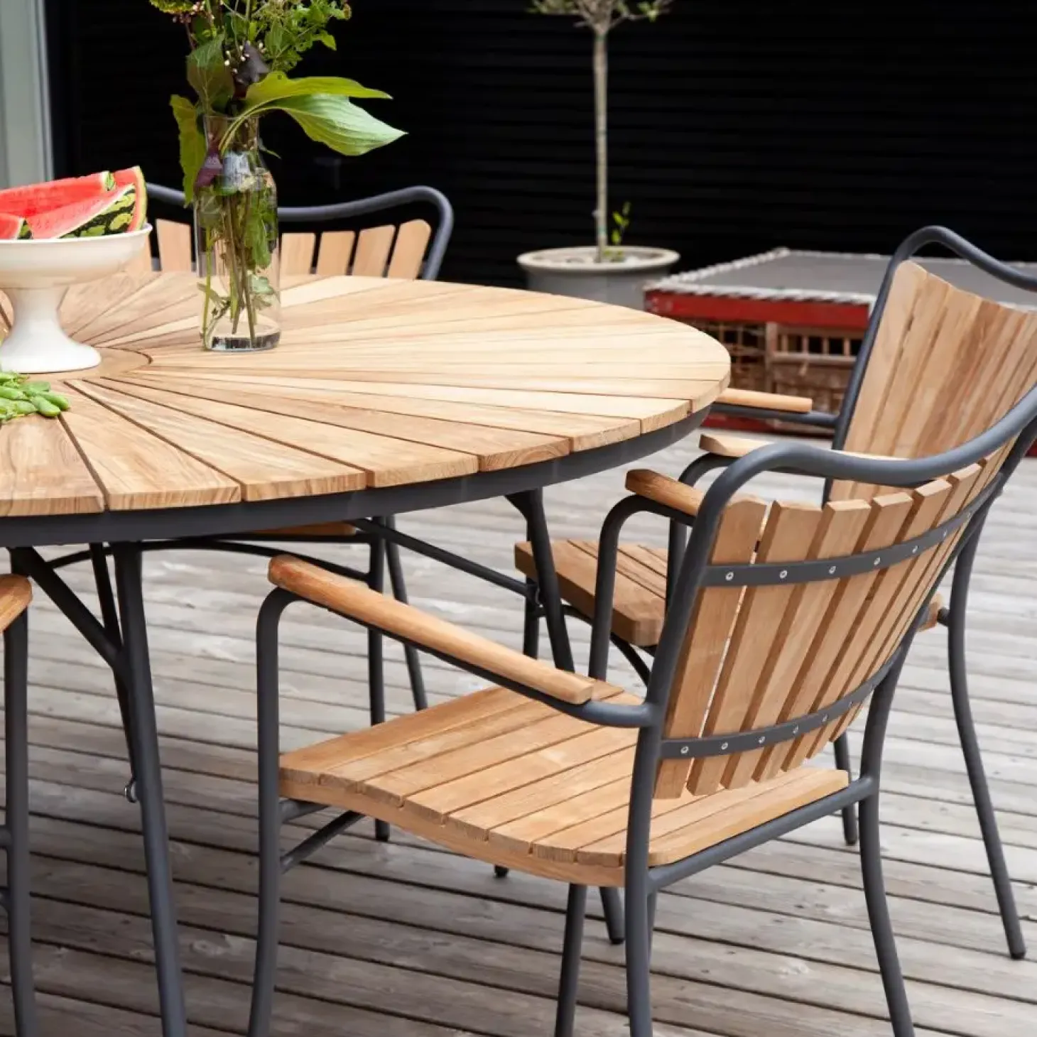 Cinas - Havebord - Ellen bord Ø150cm antracit/teak
