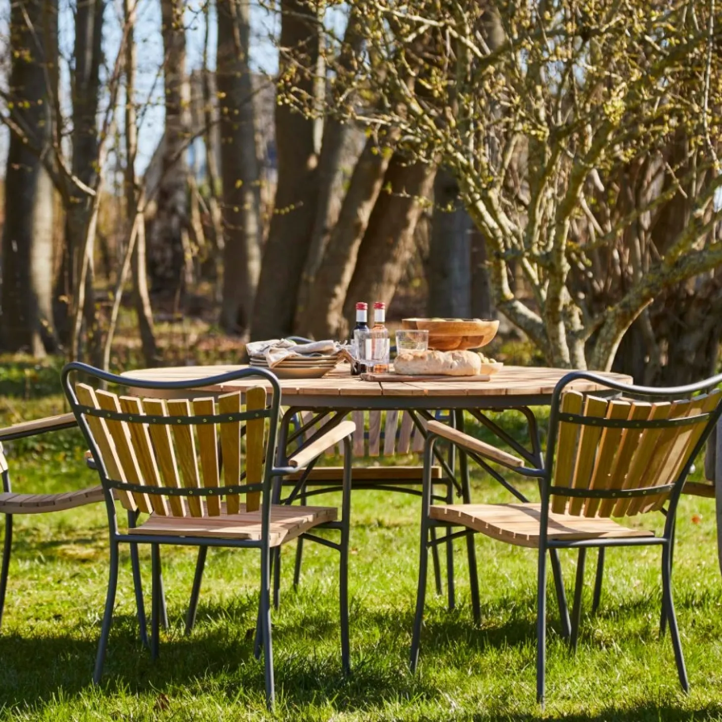 Cinas - Havebord - Ellen bord Ø130cm antracit/teak