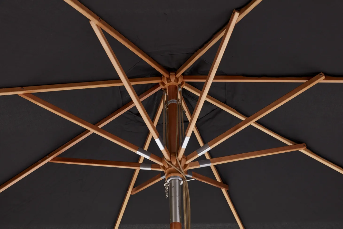 Cinas - Pomino Parasol Ø3,3m Sort olefin dug