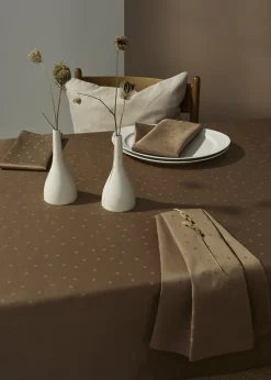 Compliments - Confetti Damask Table Cloth dia. 200 cm - Valnød