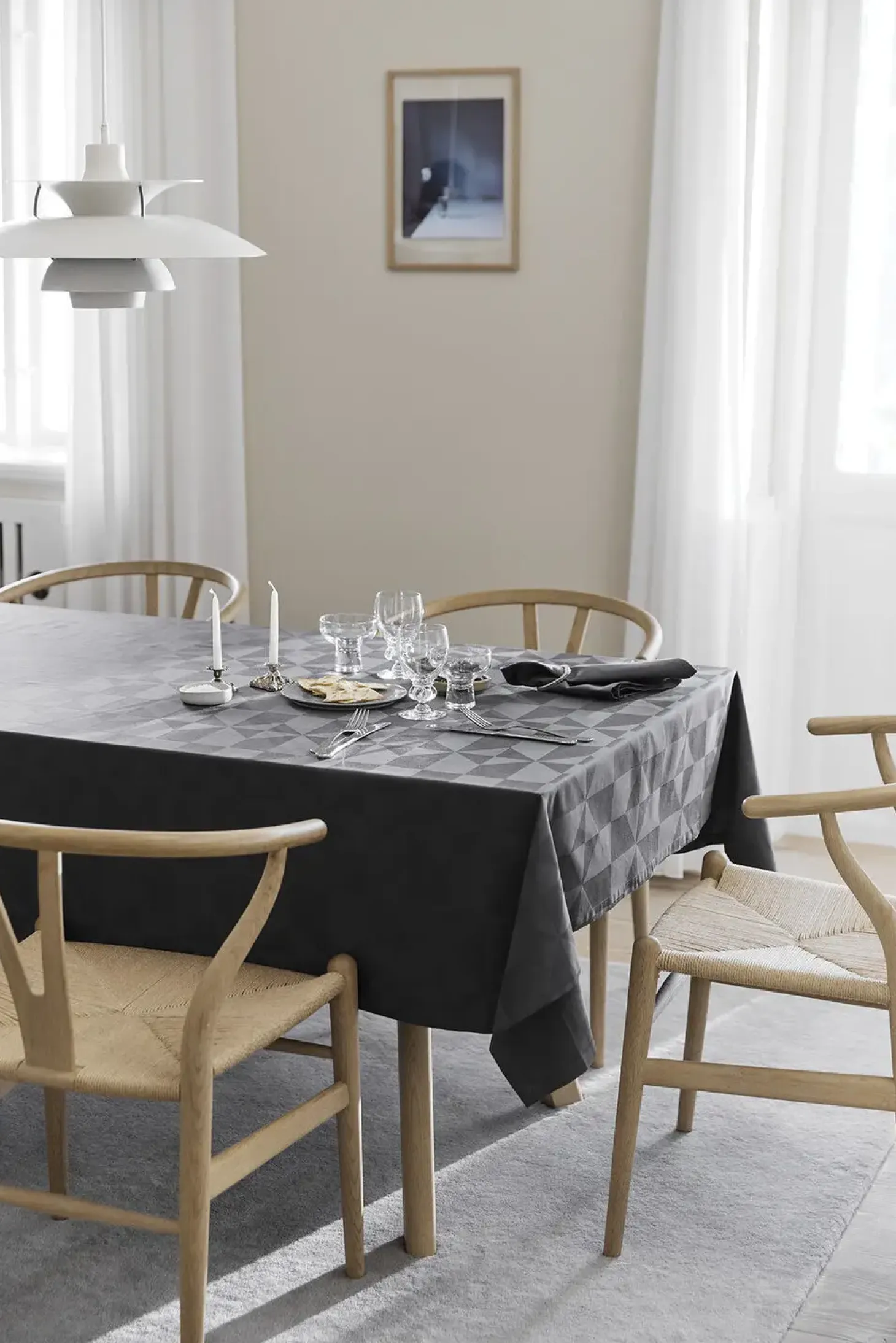 Compliments - Dug - Wind Damask 160x270 cm - Grå