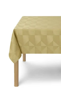 Compliments - Wind Damask Table Cloth 150x250 cm - Messing