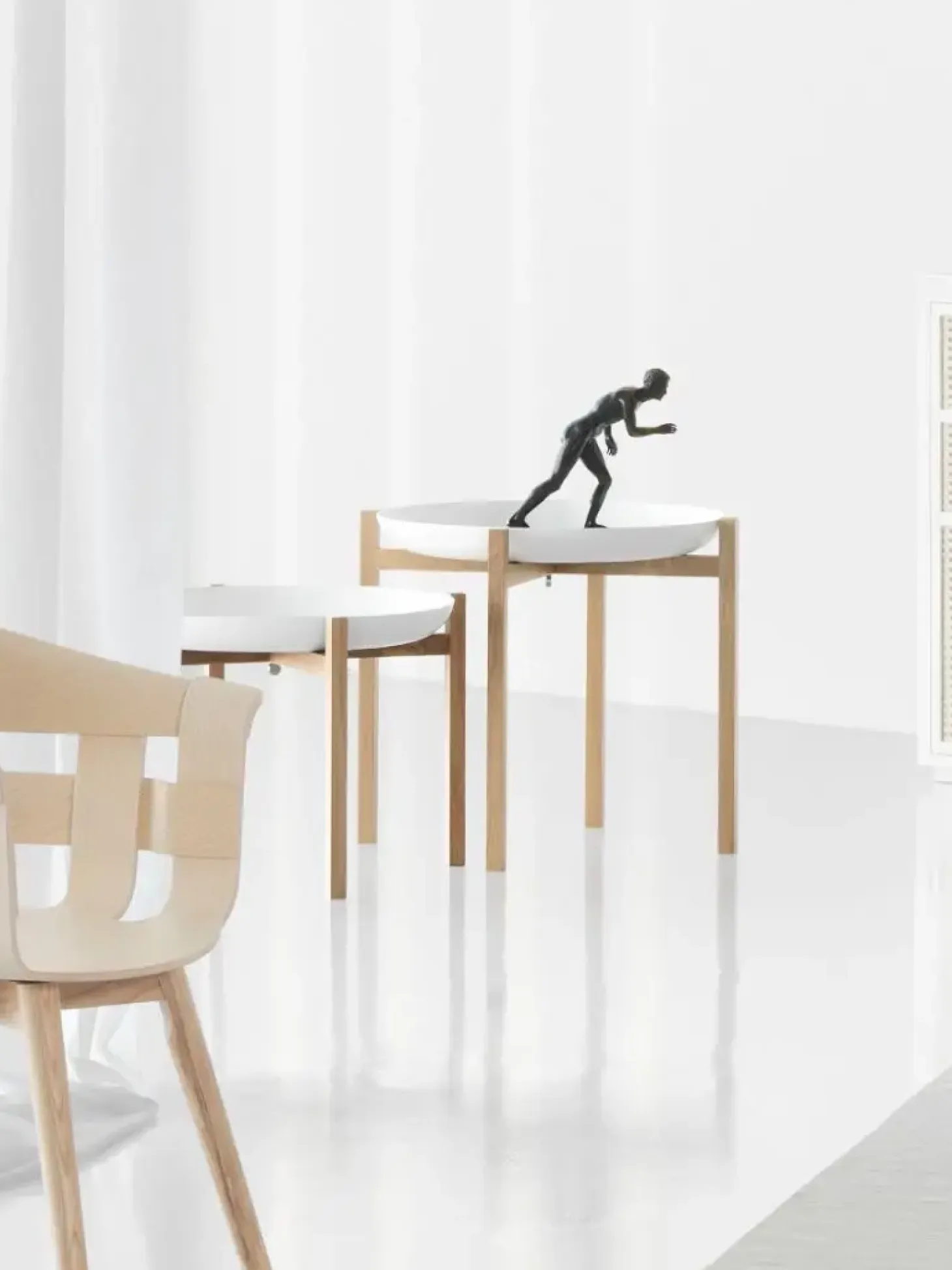 Design House Stockholm - Lille Bord - Tablo - Hvid/eg - Lav