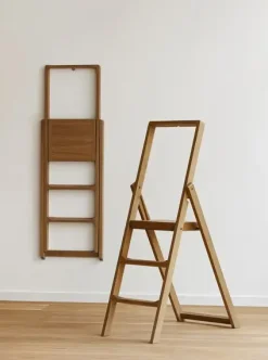 Design House Stockholm - Step - trappestige i eg
