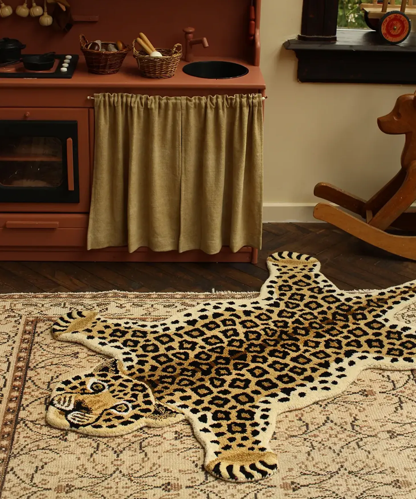 Doing Goods - Loony Leopard Gulvtæppe - Large