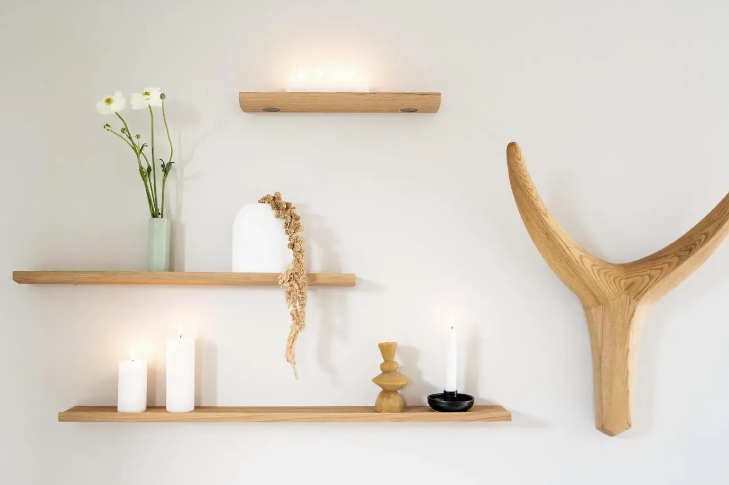 Ekta Living - Hylde - Floating Shelf - Olieret Eg - 43 cm