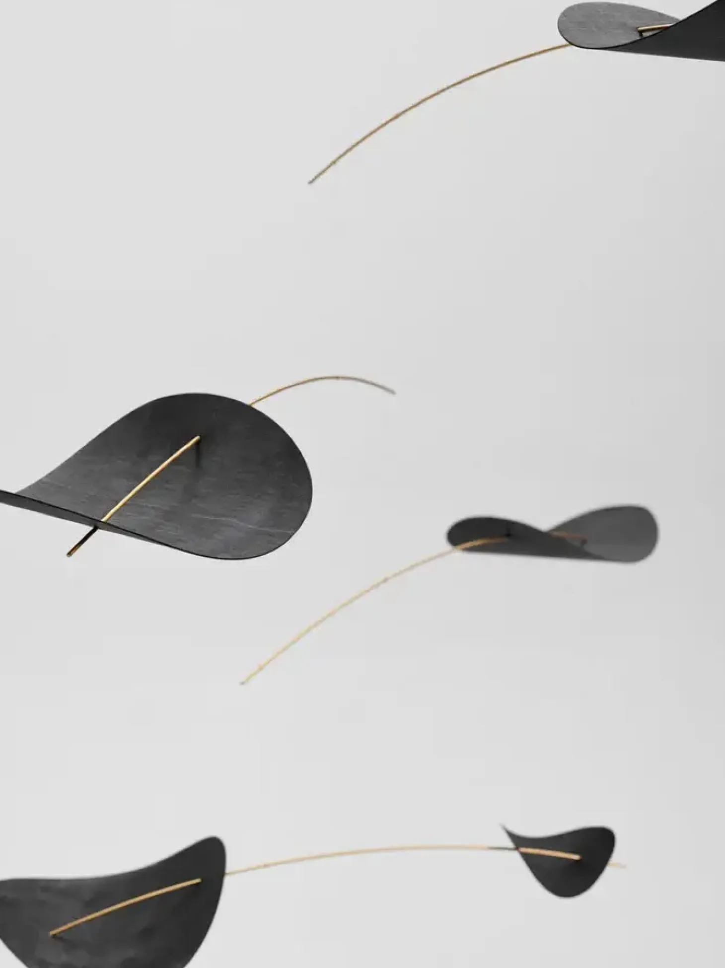 Flensted hanging art - Drifting Clouds mobile - Sort