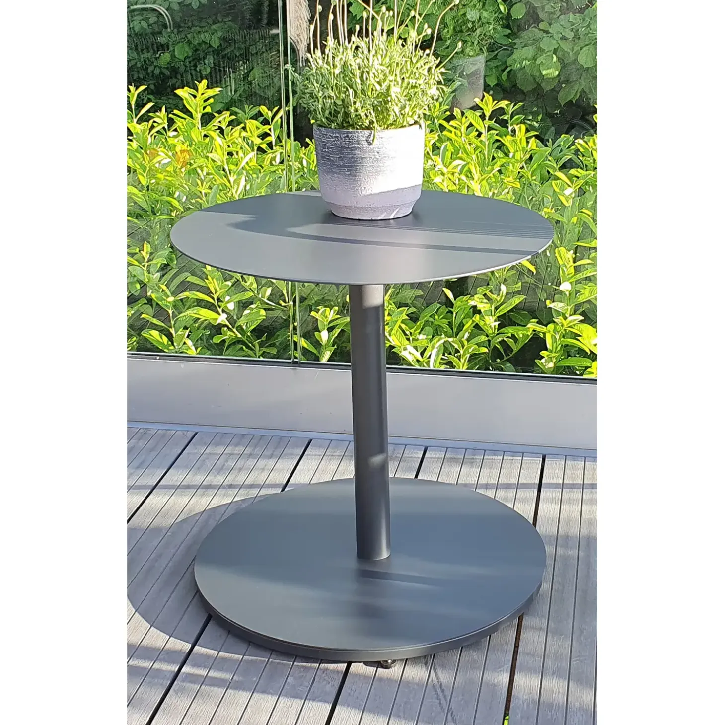 Friis Furniture - Albert Rund Cafebord Ø 50 cm - Grå - havebord - 2. SORTERING