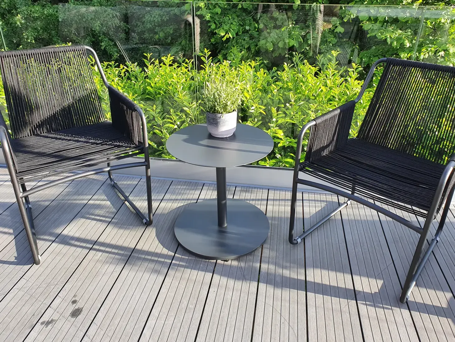 Friis Furniture - Albert Rund Cafebord Ø 50 cm - Grå - havebord - 2. SORTERING