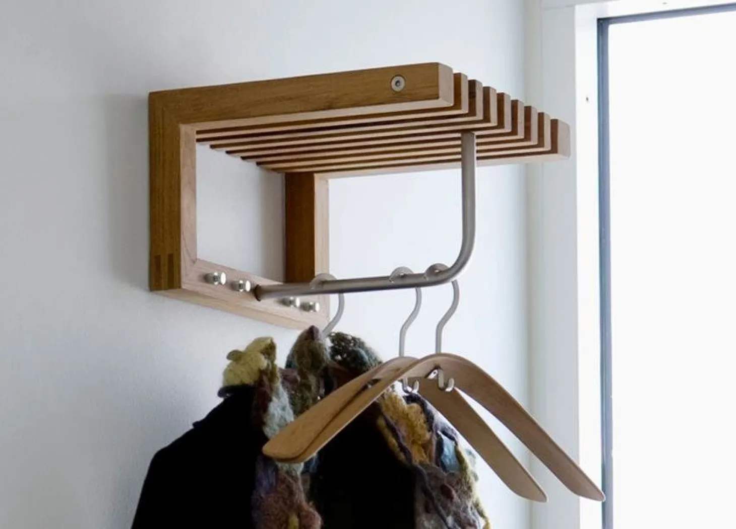 Fritz Hansen - Cutter Mini garderobe - Teak