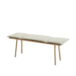 Fritz Hansen - Georg Bænk inkl. beige hynde - Eg