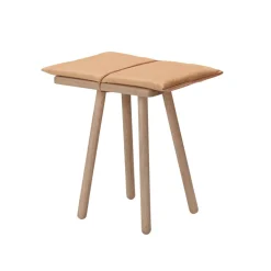 Fritz Hansen - Georg Jubilee Stool inkl. læder hynde - Eg