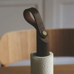 Gejst - GRAB køkkenrulleholder - røget eg