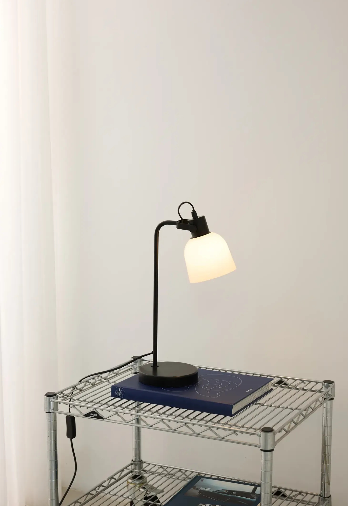 Halo Design Copenhagen - Bordlampe - Glow