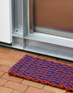 Hay - Coco dørmåtte - Stripe Wave - Brown & Navy - 40x80 cm