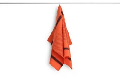 Hay - Linear Tea Towel - W52 x L80 - Warm Red - Warm red - 219