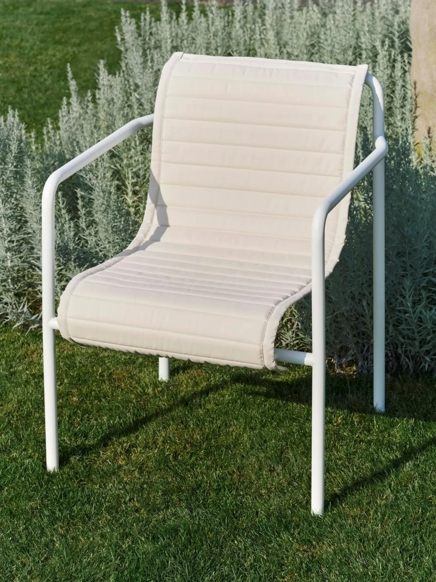 Hay - Palissade Dining Armchair - Cream white - Hvid