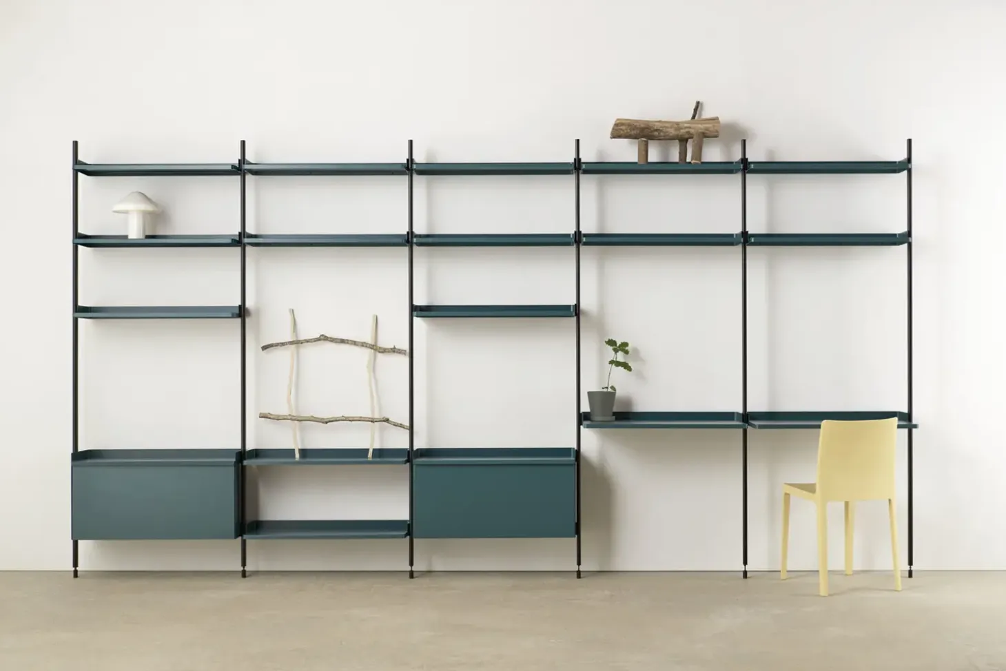 Hay - Reol - Pier System 1061 - 1 kolonne - Sort - 82 X 34 X 209 cm