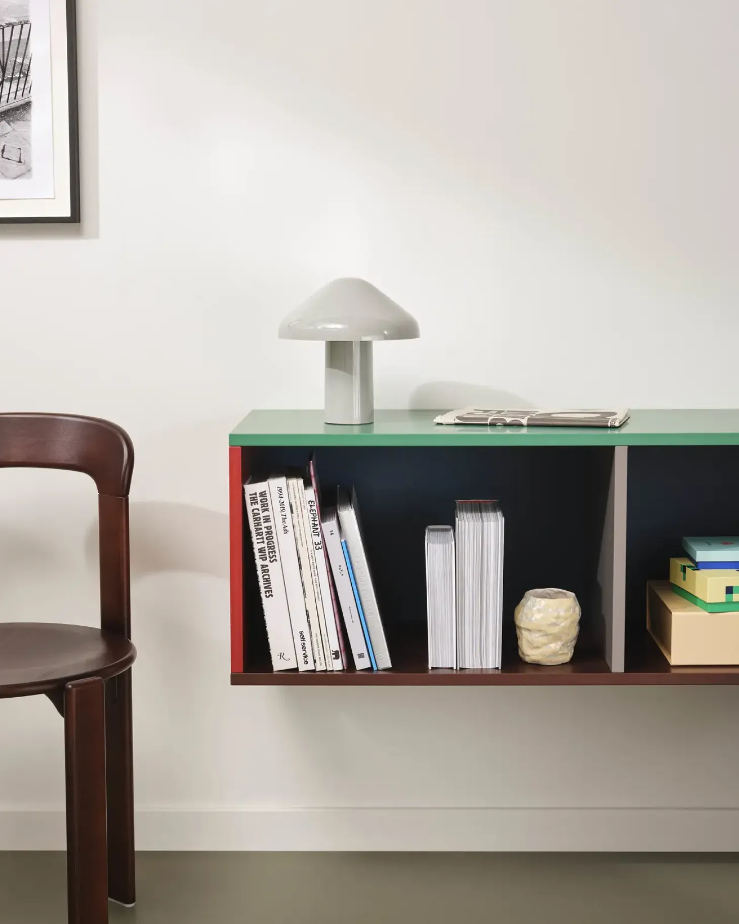 Hay - Reol til Væg - Colour Cabinet - Multi favet - Medium, B120 X D39 X H39 cm