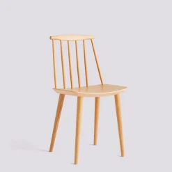 Hay - Stol - J77 - Lacquered Oak / Lakeret Eg