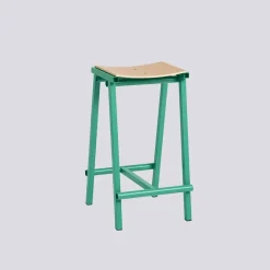 HAY - Taburete 8 Bar Stool - Jade Green - Lacquered Oak Veneer Seat - Lav model 65 cm