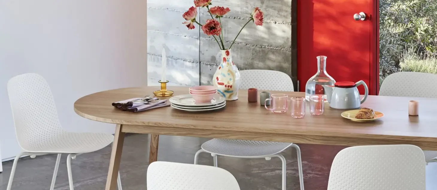 HAY - Triangle Leg Table - 200 cm - Olieret eg