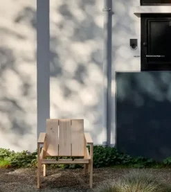 HAY Crate Lounge Chair - Lakeret fyrretræ / Lacquered pinewood