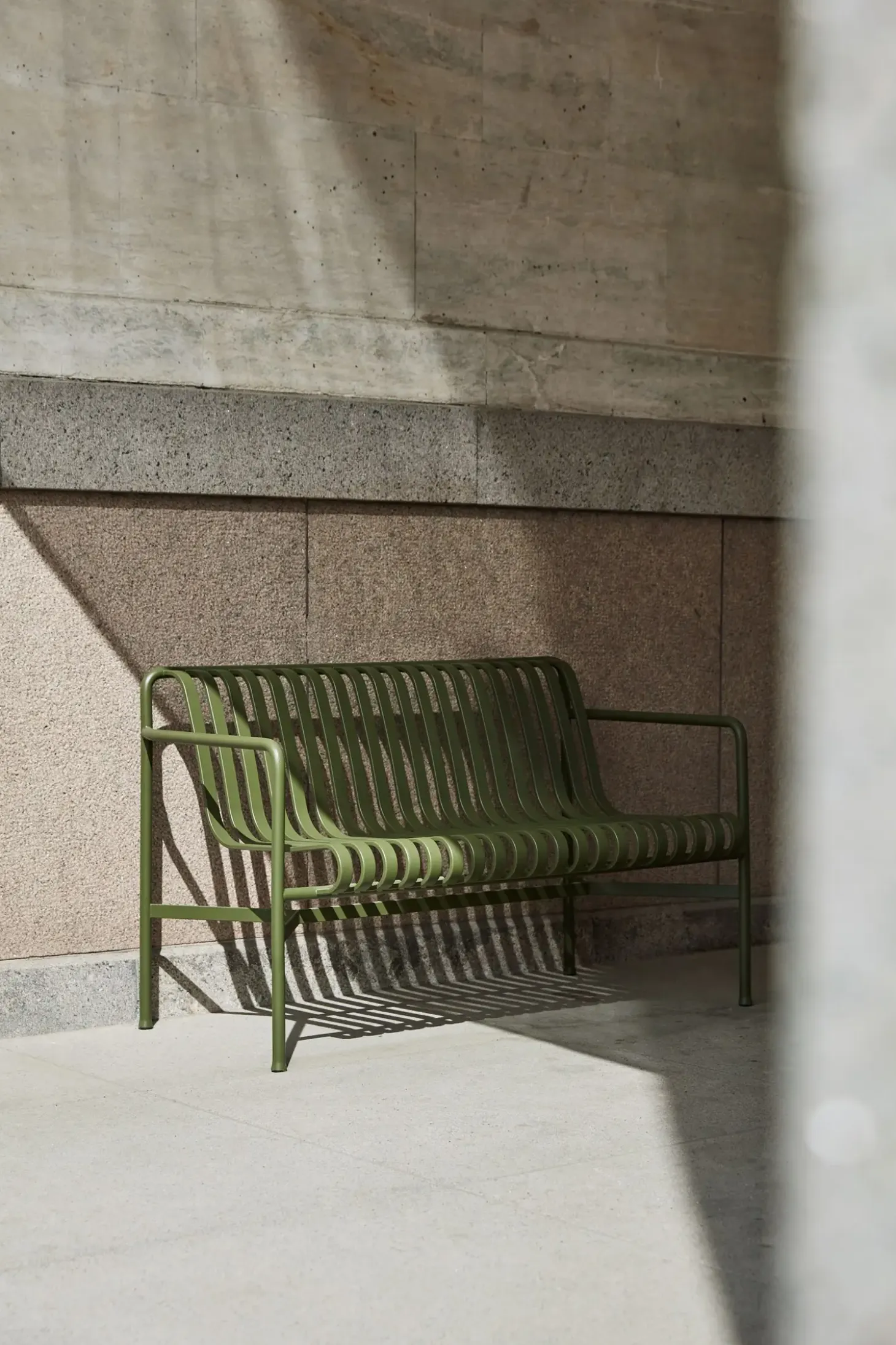 HAY havebænk - Palissade spisebordsbænk - olivengrøn - dining bench olive