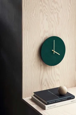 Hemverk - Vægur - Felt Grå - Ø28 cm - Sorte visere