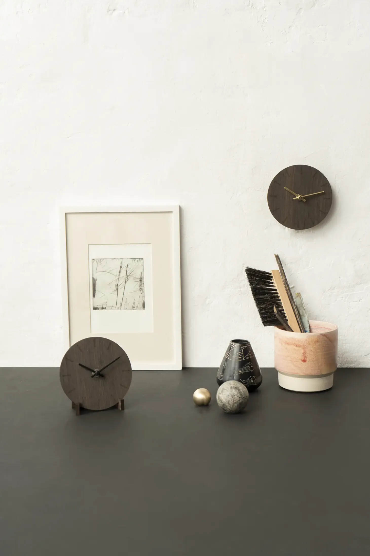 Hemverk - Vægur - Mørk eg - Ø12 cm - Sølv visere