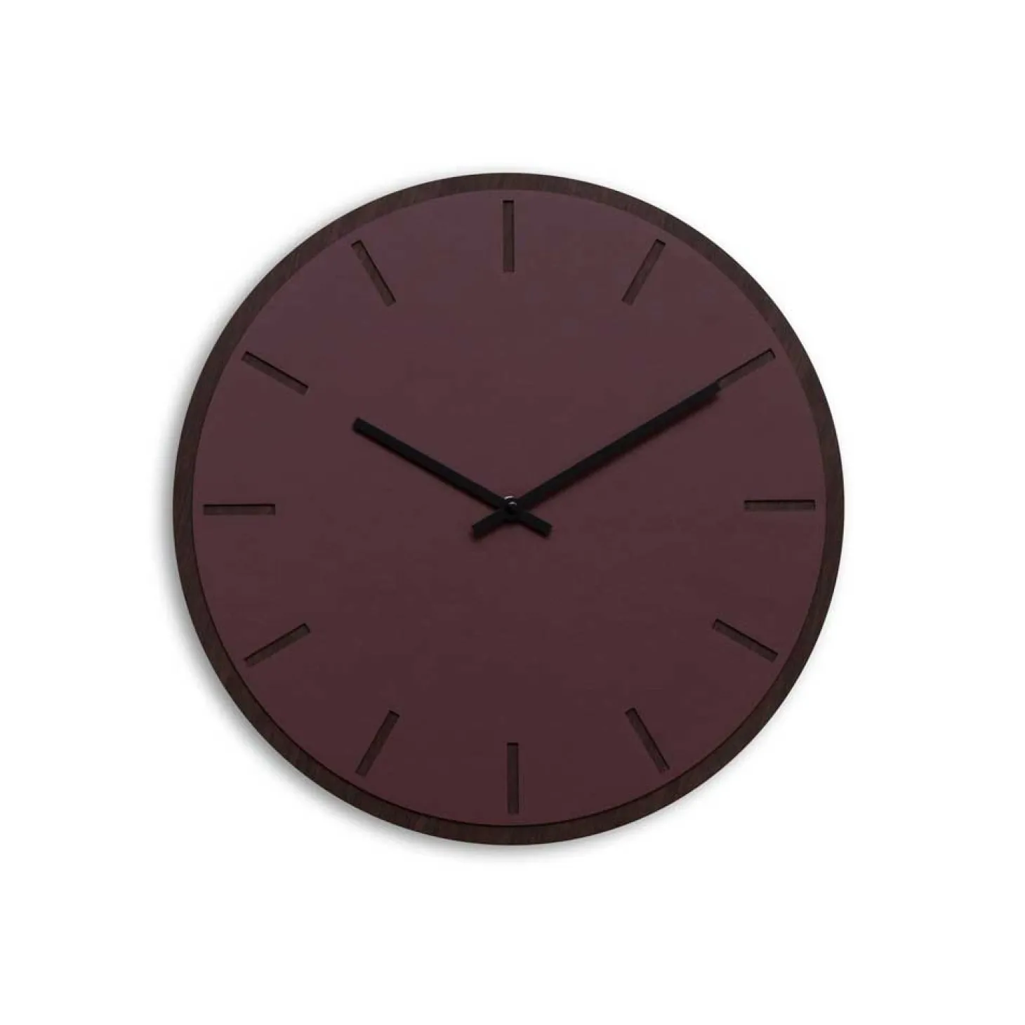 Hemverk - Vægur - Mørk Eg/Burgundy - Sorte visere - Ø38 cm