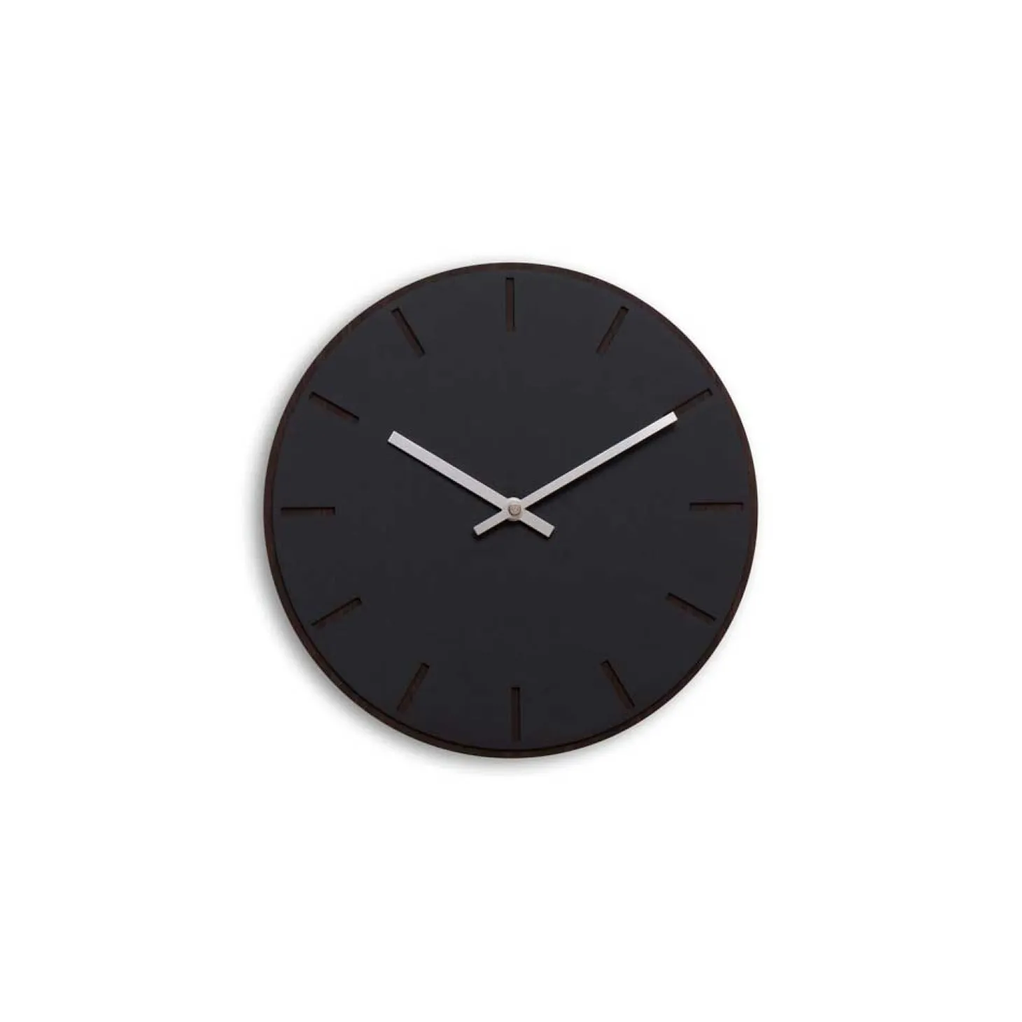 Hemverk - Vægur - Mørk Eg/Sort - Sølv visere - Ø28 cm