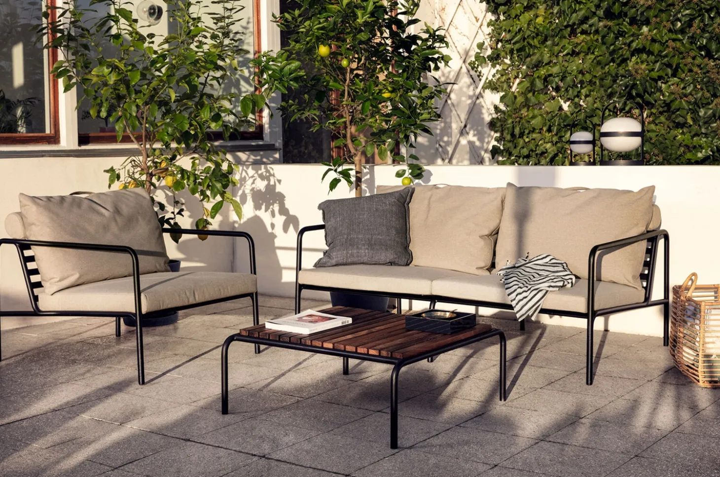 Houe - AVON 2 seater sofa - Ash. Fabric