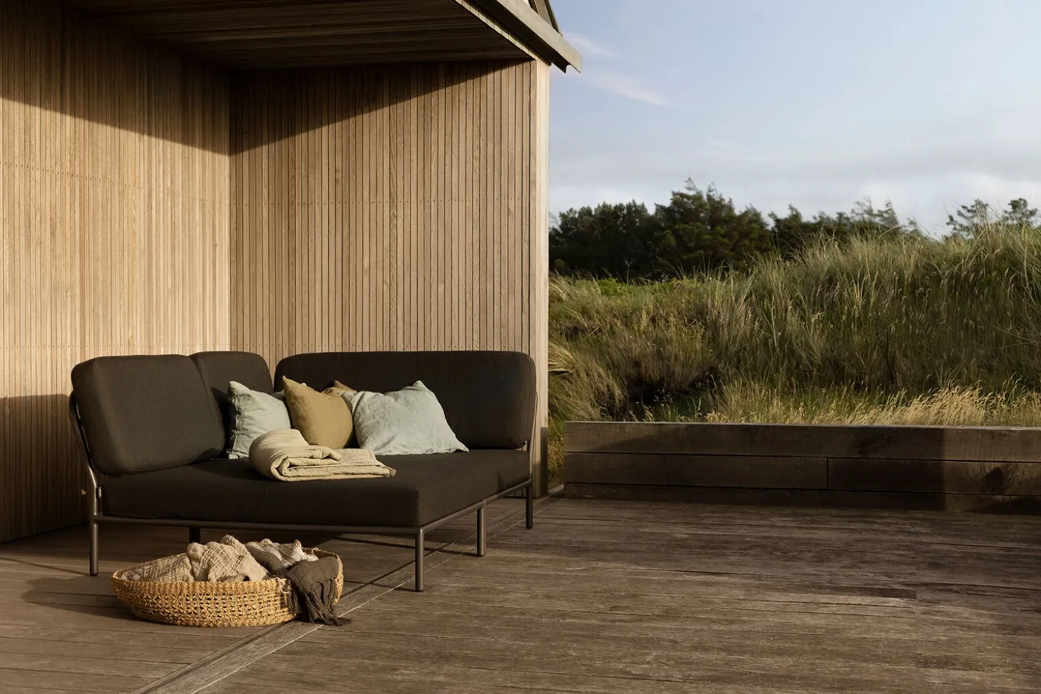 Houe - LEVEL Cozy Corner, left - Dark grey. Fabric
