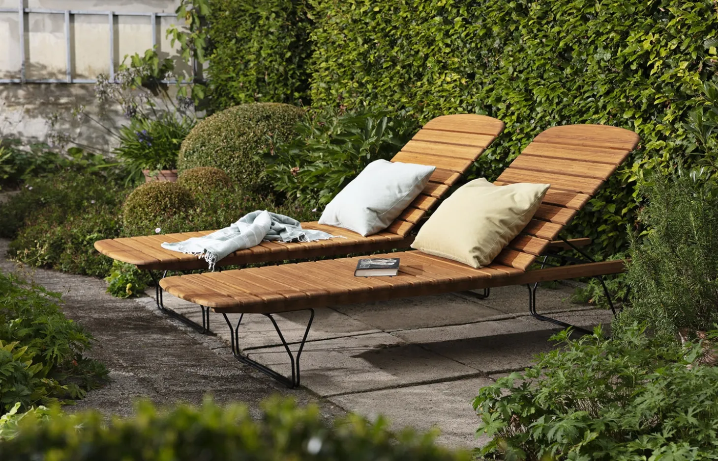 Houe - MOLO Sunbed - Bamboo. Frame