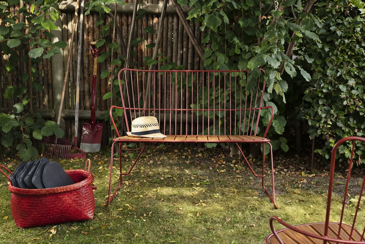 Houe - PAON Bench - White. Seat